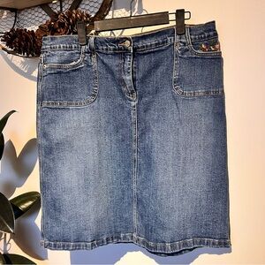 Villager by Liz Clairborne Blue Denim Midi Skirt with Floral Embroidery
